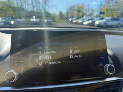 Used 2020 Honda Accord EX image 22