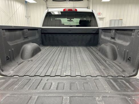 Used 2016 Chevrolet Silverado 1500 Custom w/ Custom Convenience Package image 22