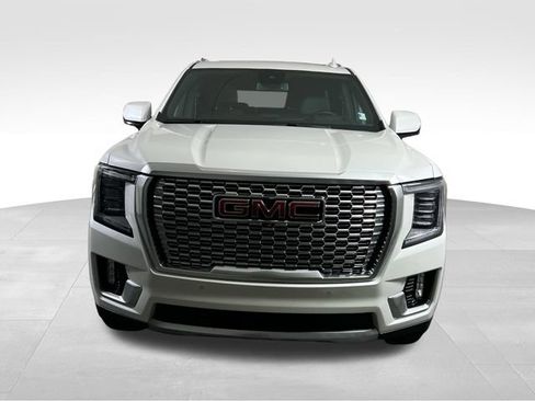 Used 2024 GMC Yukon Denali w/ Max Trailering Package AWD/4WD image 4