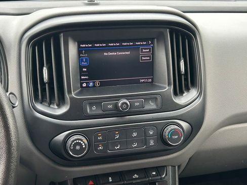 Used 2020 GMC Canyon 2WD Crew Cab w/ Convenience Package image 18