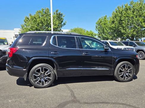 Used 2020 GMC Acadia Denali AWD/4WD image 3