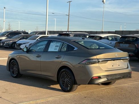 New 2026 Nissan Sentra SV image 5