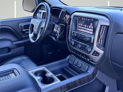 Used 2016 GMC Sierra 1500 Denali image 6