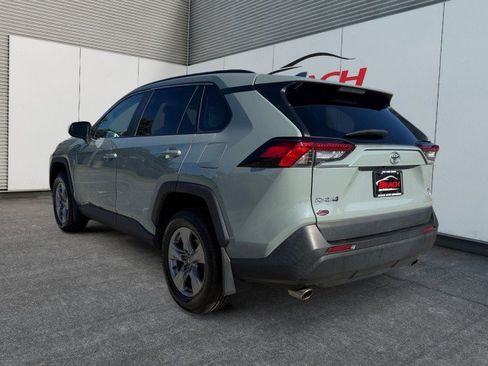 Used 2022 Toyota RAV4 XLE w/ Convenience Package AWD/4WD image 13
