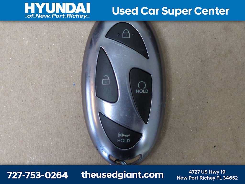 Certified 2025 Hyundai Kona SEL FWD image 30