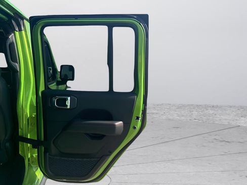New 2026 Jeep Wrangler Unlimited Rubicon AWD/4WD image 11