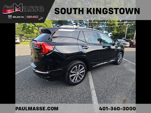 Used 2020 GMC Terrain Denali w/ Denali Premium Package AWD/4WD image 5
