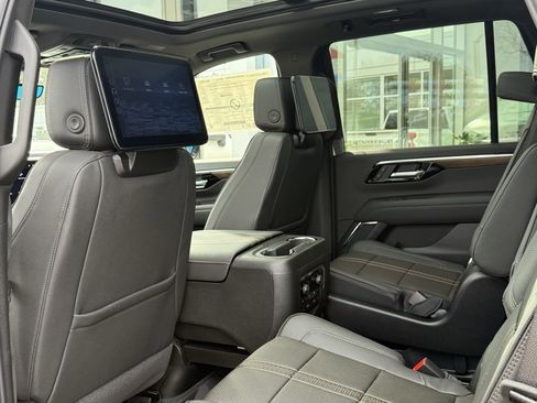 New 2026 Chevrolet Tahoe High Country image 32