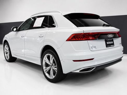 Used 2023 Audi Q8 Premium Plus w/ Premium Plus Package AWD/4WD image 3