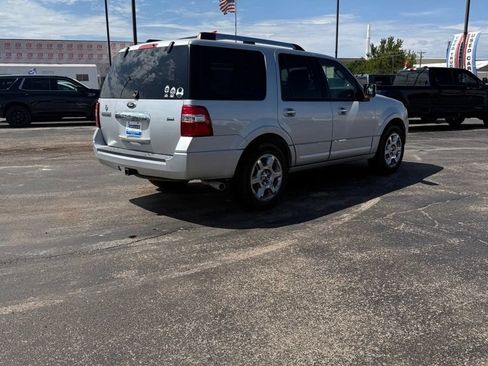 Used 2013 Ford Expedition Limited RWD image 4