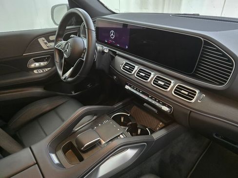 Certified 2025 Mercedes-Benz GLE 350 4MATIC image 24