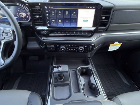 New 2026 Chevrolet Silverado 1500 ZR2 AWD/4WD image 14