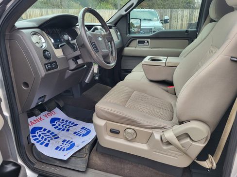 Used 2010 Ford F150 XLT image 20