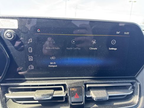 Used 2025 Chevrolet TrailBlazer RS w/ Convenience Package image 18