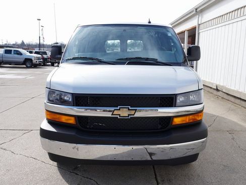 New 2025 Chevrolet Express 2500 w/ Enhanced Convenience Package image 3