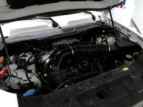 Used 2022 Land Rover Defender 110 X-Dynamic HSE AWD/4WD image 48