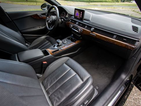 Used 2019 Audi A5 2.0T Premium image 18