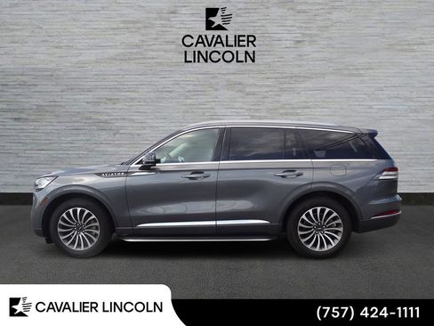 Certified 2024 Lincoln Aviator Reserve w/ Elements Package Plus RWD image 4