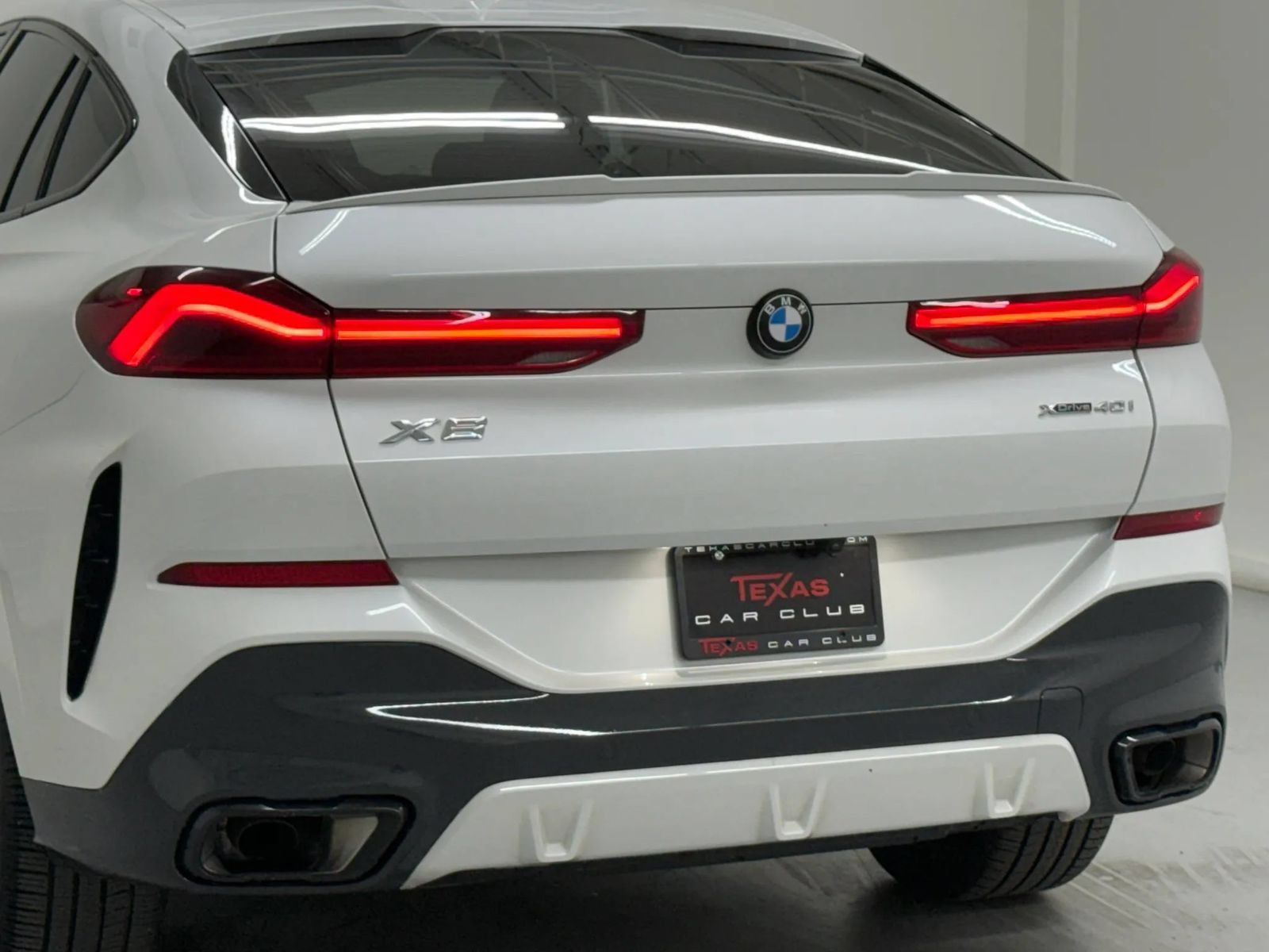 Used 2023 BMW X6 xDrive40i w/ M Sport Package AWD/4WD image 44