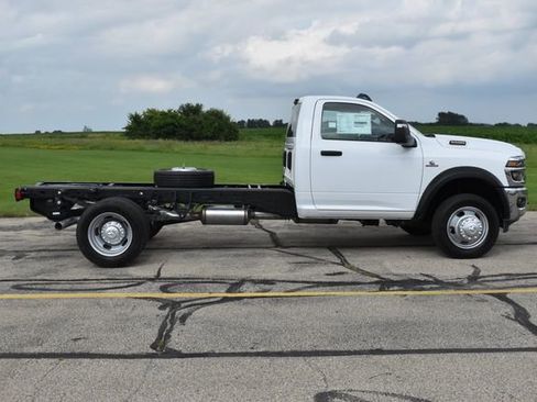 New 2025 RAM 5500 Tradesman image 6