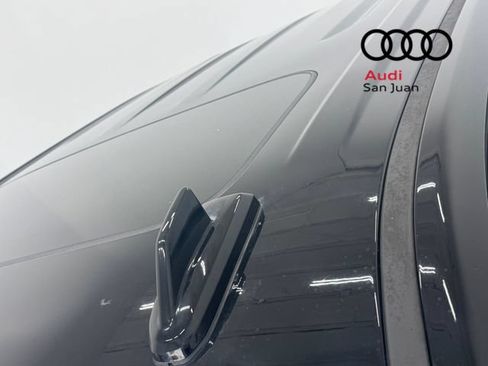 Used 2022 GMC Sierra 1500 AT4 w/ AT4 Premium Package AWD/4WD image 8