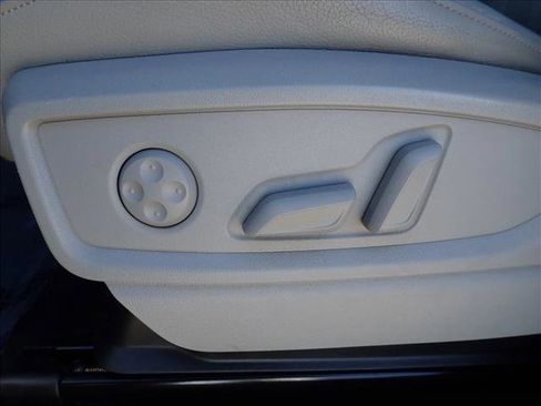 Used 2018 Audi Q5 2.0T Premium Plus image 13