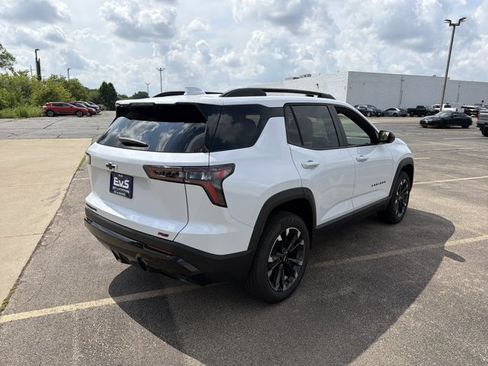 New 2026 Chevrolet Equinox RS w/ Convenience Package III AWD/4WD image 5