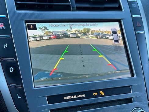 Used 2019 Lincoln MKZ Reserve w/ Reserve Plus Package image 18