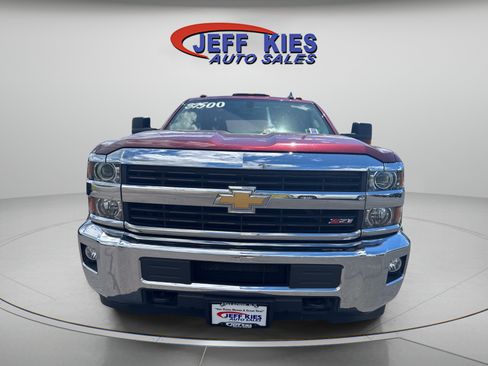 Used 2017 Chevrolet Silverado 3500 LT AWD/4WD image 2