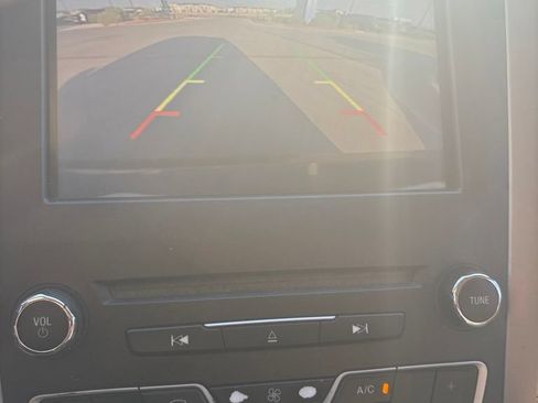 Used 2016 Ford Fusion SE FWD image 21