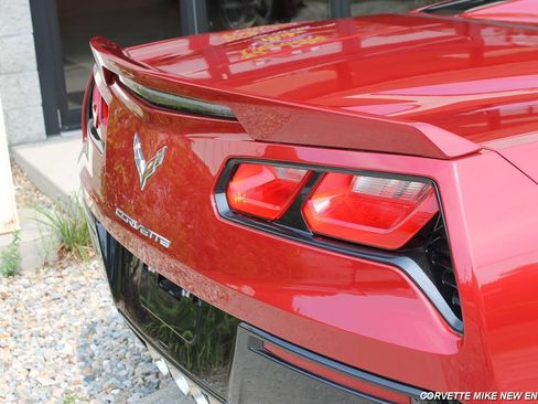 Used 2015 Chevrolet Corvette Stingray Convertible w/ 2LT Preferred Equipment Group image 28