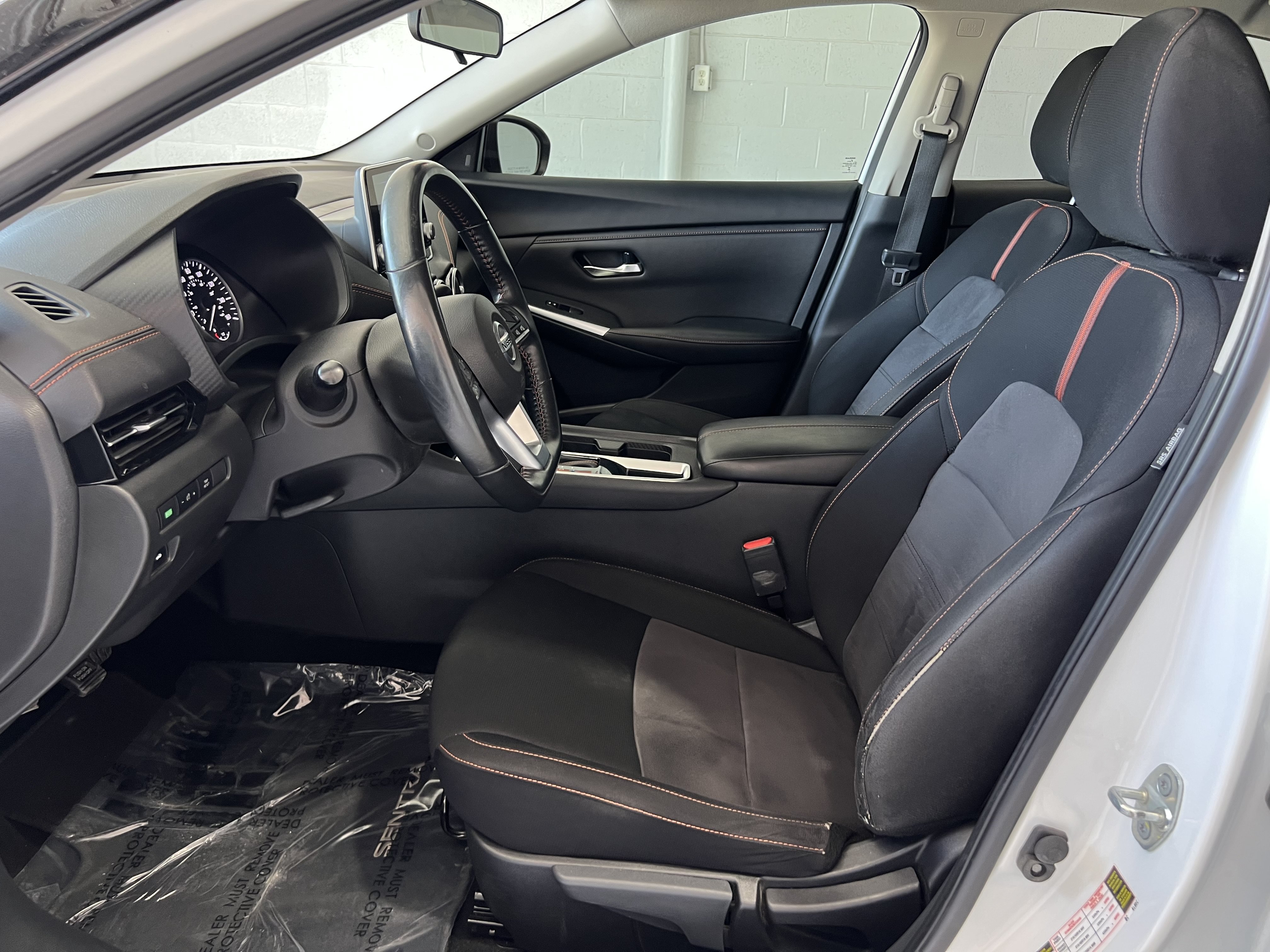 Used 2023 Nissan Sentra SR FWD image 17