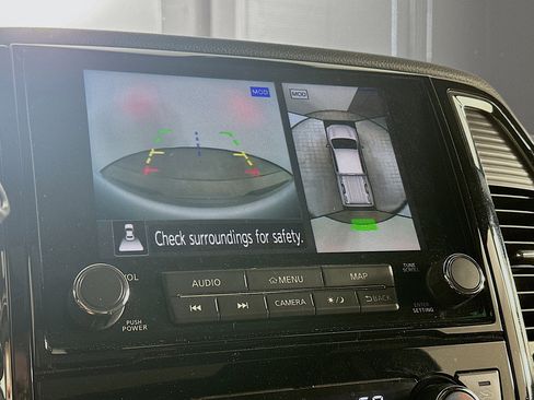 Used 2023 Nissan Titan Platinum Reserve w/ Moonroof Package image 23