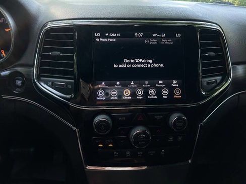 Used 2019 Jeep Grand Cherokee Limited w/ Luxury Group II image 13