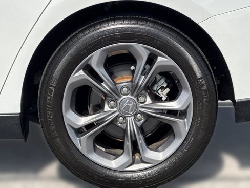 Certified 2024 Honda Accord EX image 12