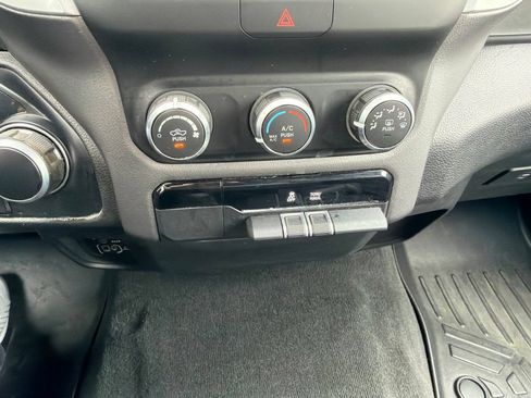 Used 2021 RAM 1500 Big Horn AWD/4WD image 65