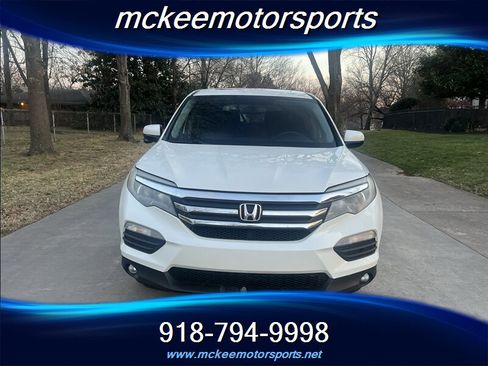 Used 2017 Honda Pilot EX-L image 3