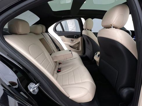 Used 2018 Mercedes-Benz C 300 4MATIC Sedan image 20