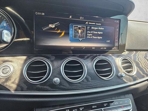 Used 2019 Mercedes-Benz E 450 4MATIC Sedan image 13