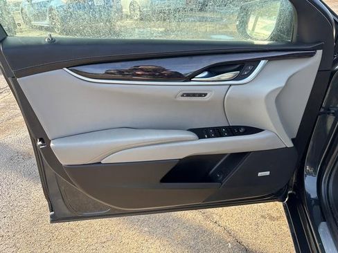 Used 2014 Cadillac XTS Premium image 10