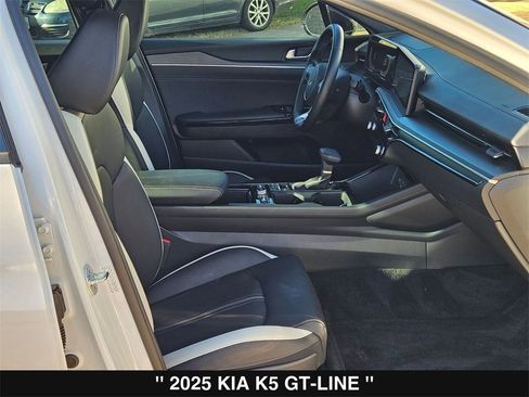 Used 2025 Kia K5 GT-Line image 29