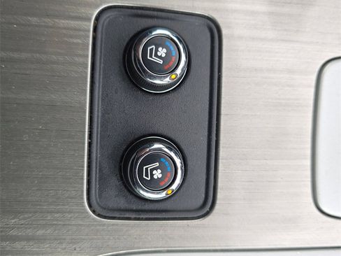 Used 2018 Nissan Murano Platinum image 25