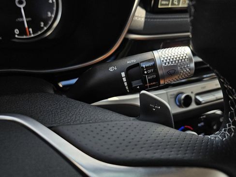 New 2026 Genesis G70 2.5T Prestige image 30