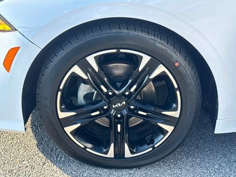 Used 2022 Kia K5 GT-Line FWD image 22