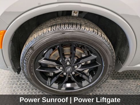 Used 2025 Dodge Durango GT AWD/4WD image 9