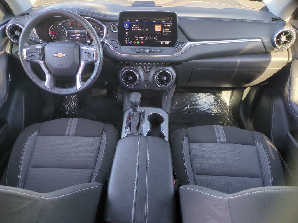 Used 2025 Chevrolet Blazer LT FWD image 19