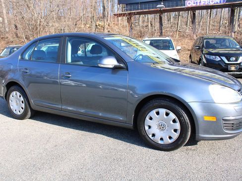 Used 2006 Volkswagen Jetta Value Edition image 5