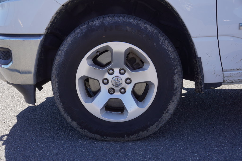 Used 2019 RAM 1500 Tradesman AWD/4WD image 4
