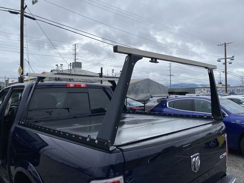 Used 2018 RAM 1500 Laramie w/ Convenience Group image 20