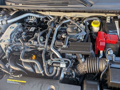 Used 2024 Nissan Sentra SV image 34